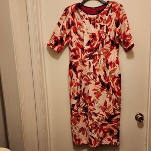 Elegant Red and Black Patterned Dress